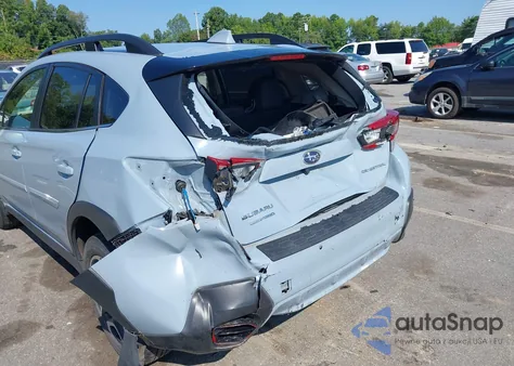 2020 Subaru Crosstrek Limited z USA, uszkodzony, nr VIN JF2GTANC9L8228035